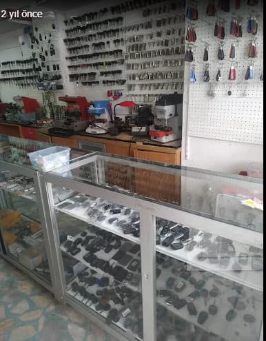 ÖZTÜRK ÇİLİNGİR OTO VE EV ANAHTARCI - Resim 4