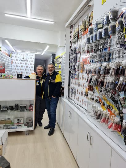 Aliaga Anahtar Profil Resmi